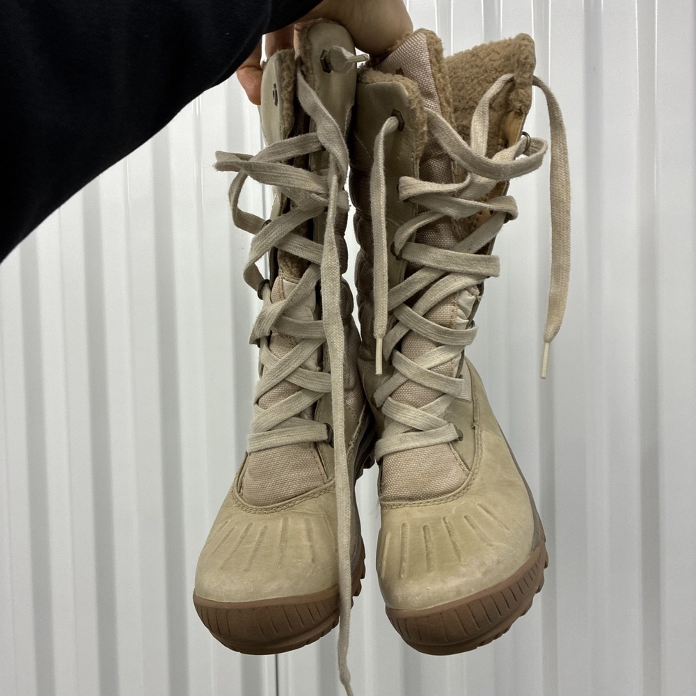 TIMBERLAND 21647 WINTER BOOTS WOMEN'S LEATHER/FABRIC CAMPING BEIGE - Size US 6M - Picture 5 of 15